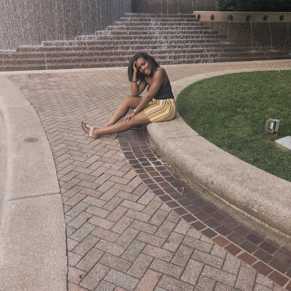 Meet your Posher, Chelsei - Picture 4 of 8